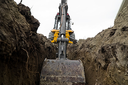 Komatsu PC 228